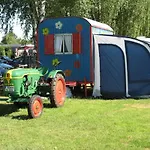 Blauer Camping *